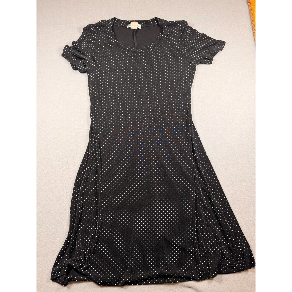 size 6 Vintage Dress barn Black with white polka dots no wrinkle dress